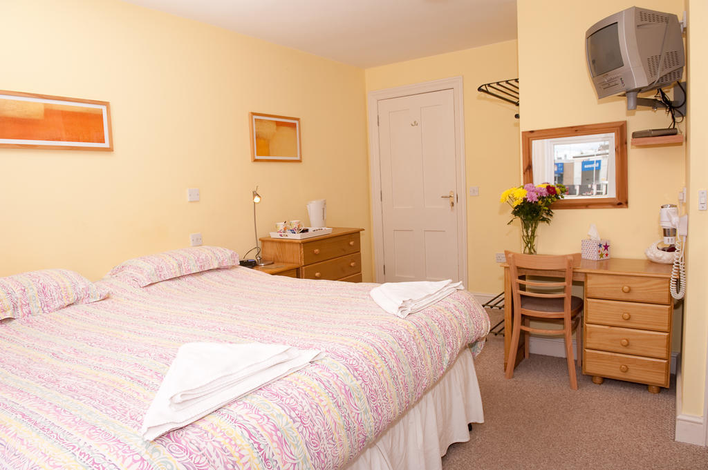 Holbrook Bed And Breakfast Shaftesbury Habitación foto
